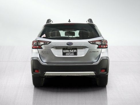 Used 2024 Subaru Outback Limited AWD/4WD image 4