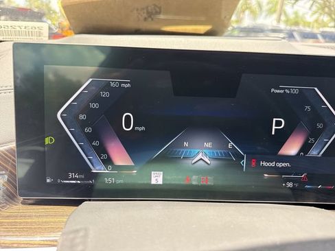 Used 2025 BMW X5 sDrive40i w/ Parking Assistance Package RWD image 15