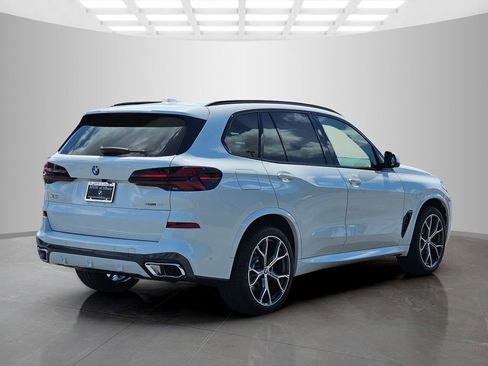 New 2026 BMW X5 sDrive40i w/ M Sport Package RWD image 6