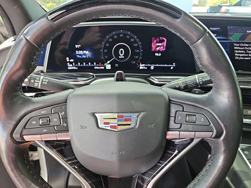 Used 2021 Cadillac Escalade ESV Sport w/ Driver Assist Tech Package image 15