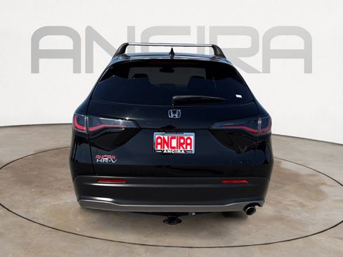 Used 2023 Honda HR-V Sport image 11