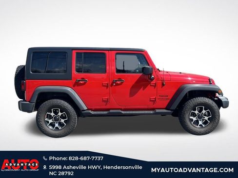 Used 2018 Jeep Wrangler Unlimited Sport S image 2