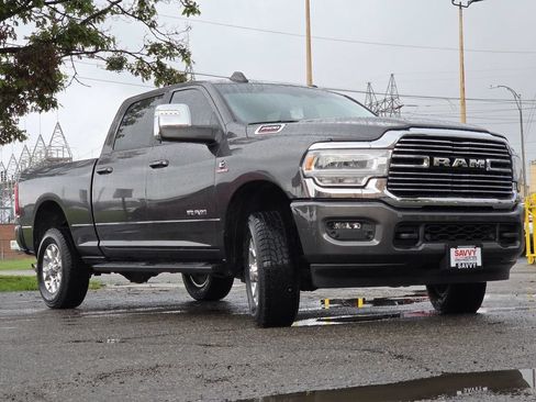 Used 2024 RAM 2500 Laramie w/ Safety Group AWD/4WD image 14