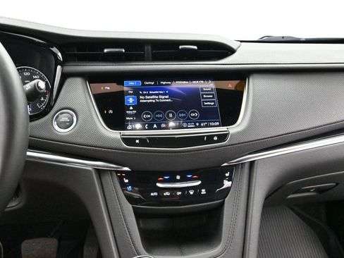 Used 2025 Cadillac XT5 Premium Luxury w/ LPO, Floor Liner Package image 21