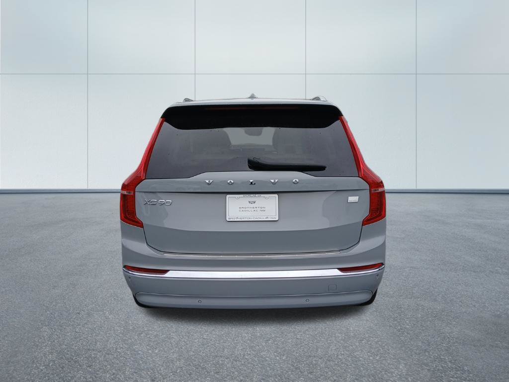 Used 2024 Volvo XC90 T8 Ultimate w/ Protection Package Premier AWD/4WD image 4