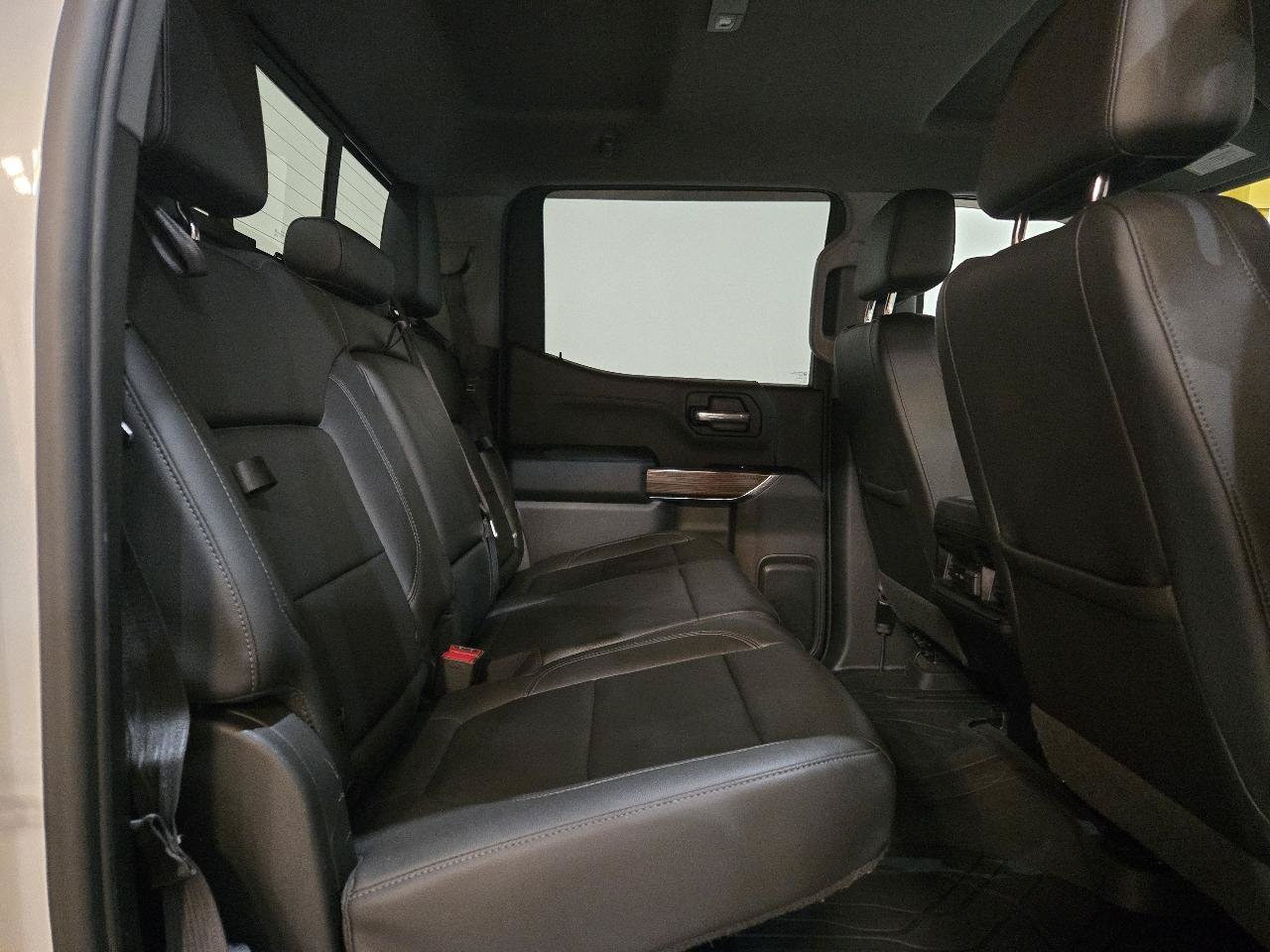 Used 2019 Chevrolet Silverado 1500 RST AWD/4WD image 23