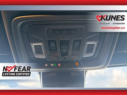 Used 2024 GMC Sierra 2500 AT4X image 36