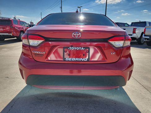 Used 2020 Toyota Corolla LE image 8