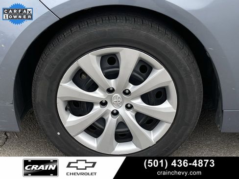 Used 2023 Toyota Corolla LE image 9