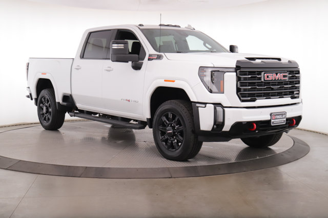 Used 2024 GMC Sierra 2500 AT4 w/ Technology Package AWD/4WD image 2