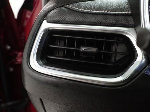 Used 2020 Chevrolet Equinox Premier FWD image 13