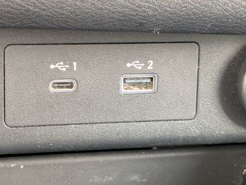 Used 2023 Nissan Rogue SV FWD image 21