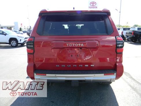 Used 2025 Toyota 4Runner Limited AWD/4WD image 3