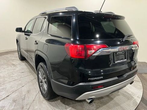 Used 2019 GMC Acadia SLT image 11