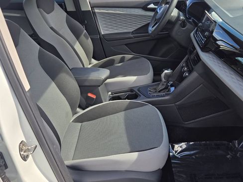 Certified 2024 Volkswagen Taos S FWD image 16
