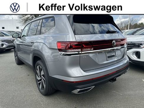 New 2026 Volkswagen Atlas SE FWD image 3