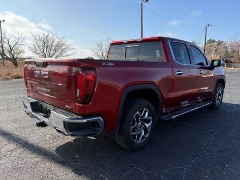Used 2023 GMC Sierra 1500 SLT image 6