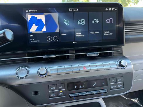 Used 2024 Hyundai Kona SEL image 37