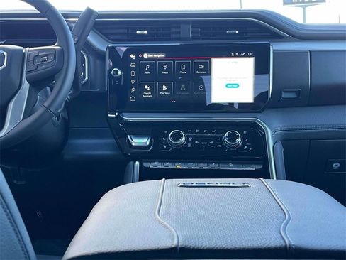 New 2026 GMC Sierra 2500 Denali image 13