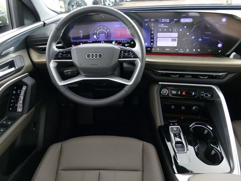 New 2026 Audi Q5 Premium Plus image 7