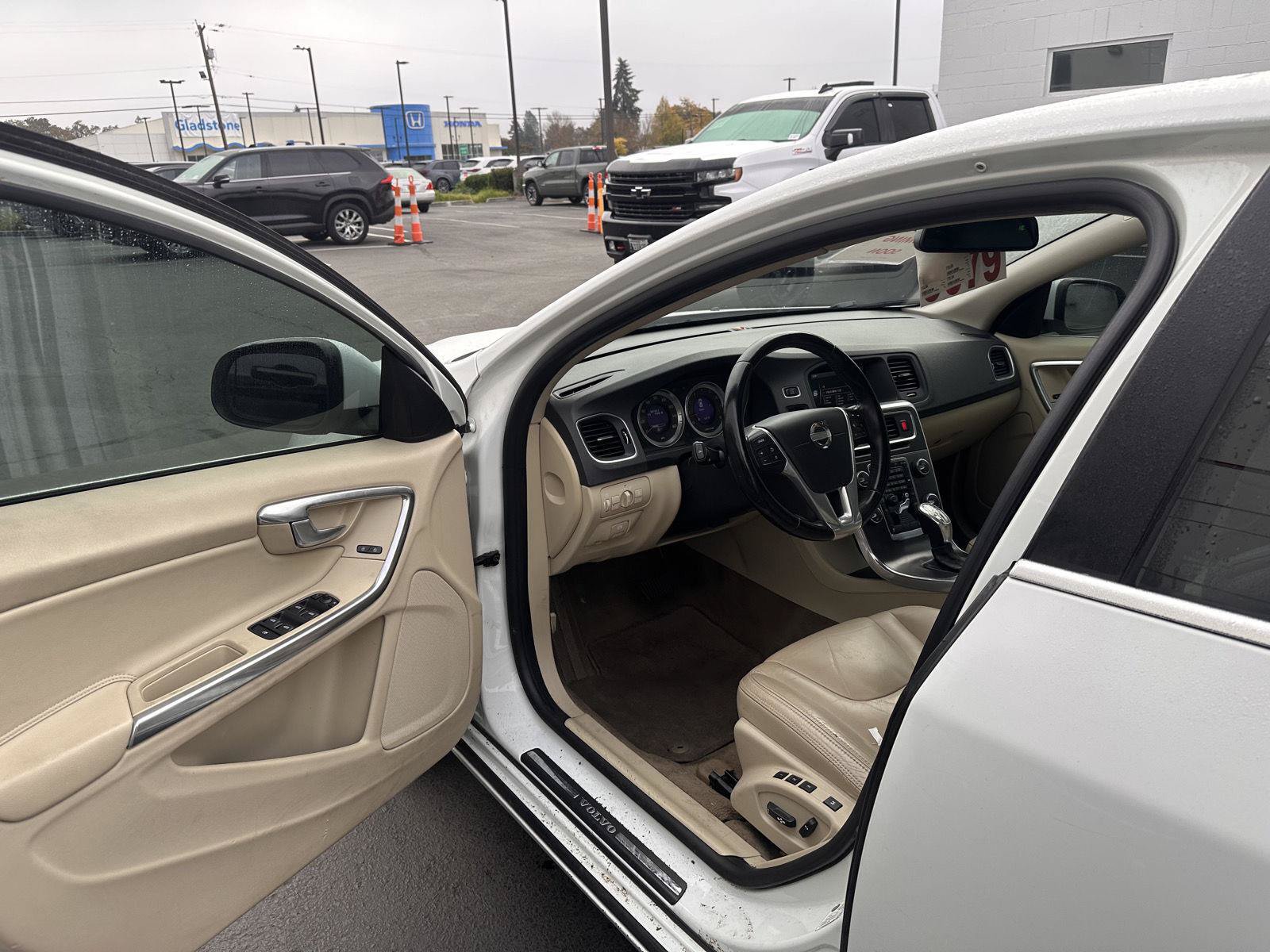 Used 2013 Volvo S60 T5 Premier Plus AWD/4WD image 8