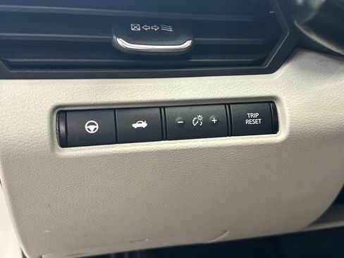 Used 2019 Nissan Altima 2.5 Platinum image 22