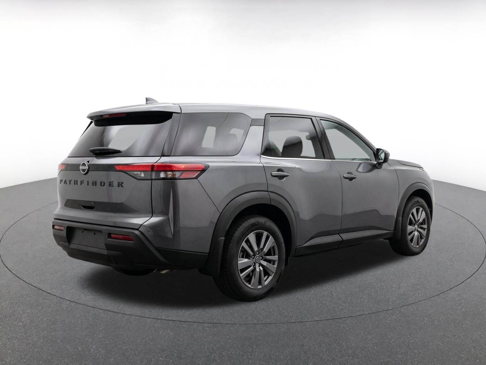Used 2025 Nissan Pathfinder SV AWD/4WD image 8