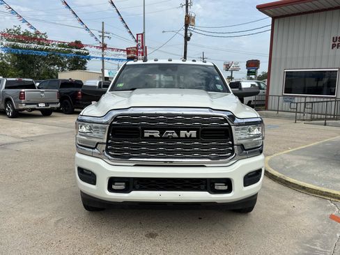 Used 2019 RAM 3500 Limited AWD/4WD image 2