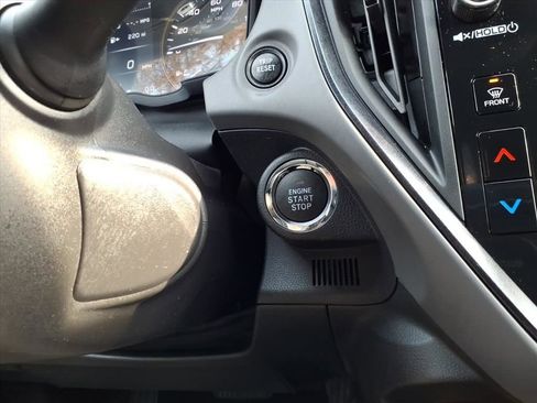 Used 2025 Subaru Crosstrek 2.5i Wilderness image 18