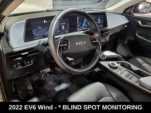 Used 2022 Kia EV6 Wind RWD image 7