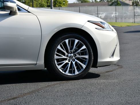 Used 2019 Lexus ES 350 w/ Premium Package FWD image 9