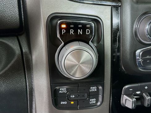 Used 2017 RAM 1500 Sport image 17