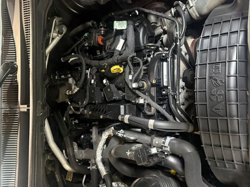 Used 2021 Ford Ranger XLT w/ Equipment Group 302A High AWD/4WD image 9