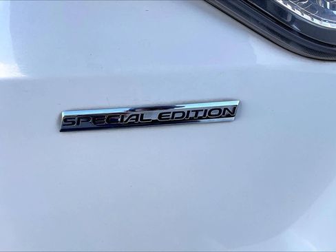 Used 2017 Honda Odyssey SE image 9