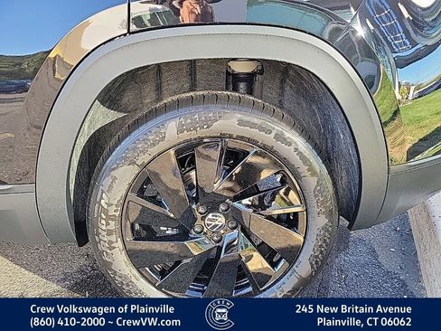 New 2026 Volkswagen Atlas Cross Sport SE image 8