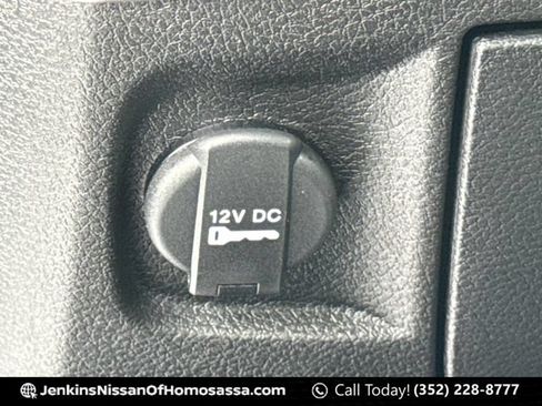 Used 2024 RAM 1500 Classic SLT RWD image 39