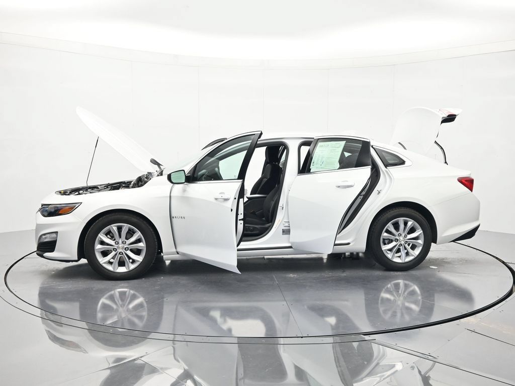 Certified 2025 Chevrolet Malibu LT FWD image 46