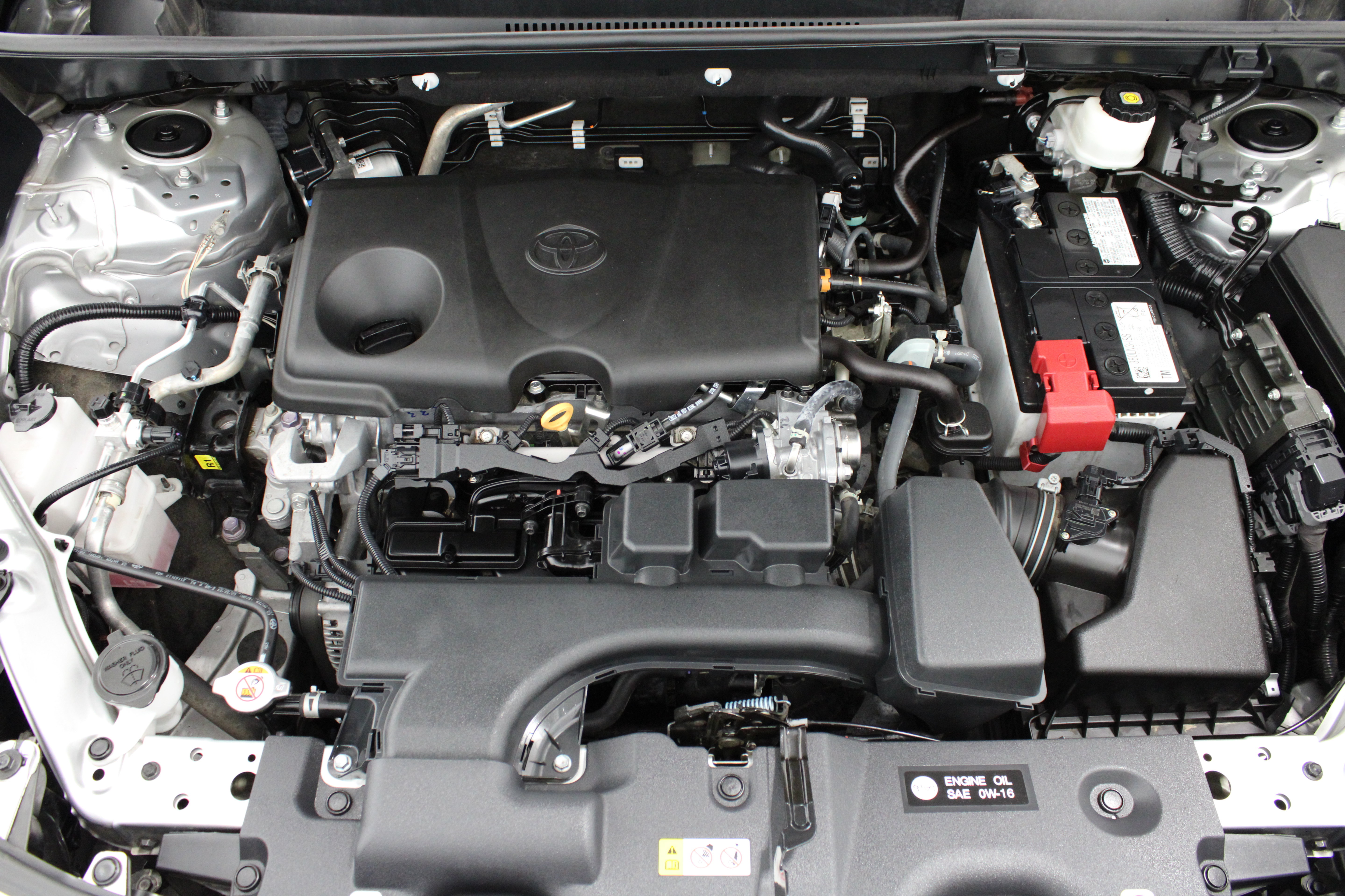 Used 2023 Toyota RAV4 XLE Premium FWD image 39