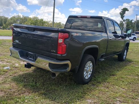 Used 2024 Chevrolet Silverado 2500 LTZ AWD/4WD image 4