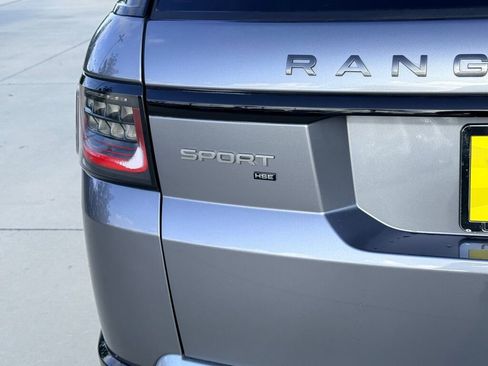 Used 2021 Land Rover Range Rover Sport HSE Silver Edition image 11