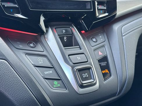 Used 2025 Honda Odyssey Sport-L image 18