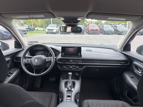 Used 2024 Honda HR-V LX image 5