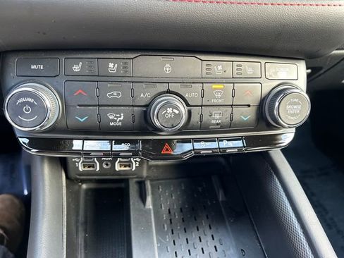 Used 2025 Dodge Durango R/T image 23