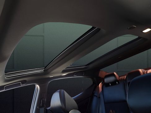 Used 2023 Nissan Maxima SR w/ Sport Mat Group image 13