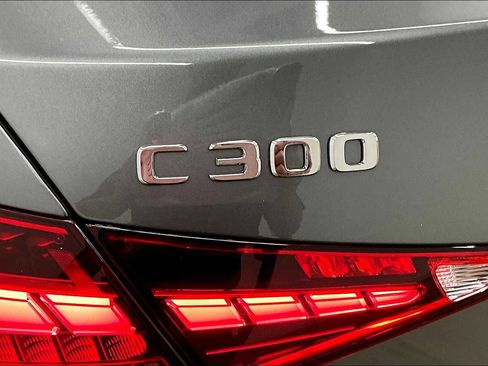 Used 2025 Mercedes-Benz C 300 Sedan image 15