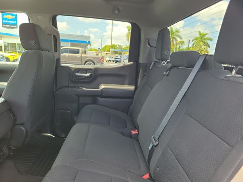 Used 2022 Chevrolet Silverado 1500 Custom RWD image 9