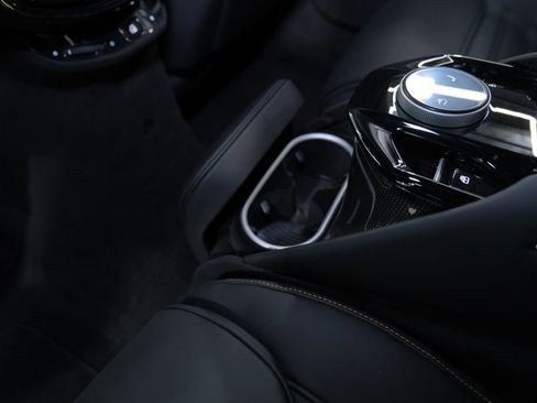 Used 2023 Ferrari Purosangue image 50