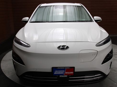 Used 2023 Hyundai Kona Limited w/ Cargo Package image 50