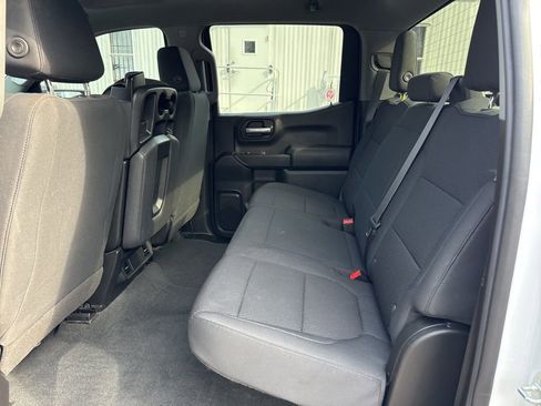 Used 2021 Chevrolet Silverado 1500 Custom image 10