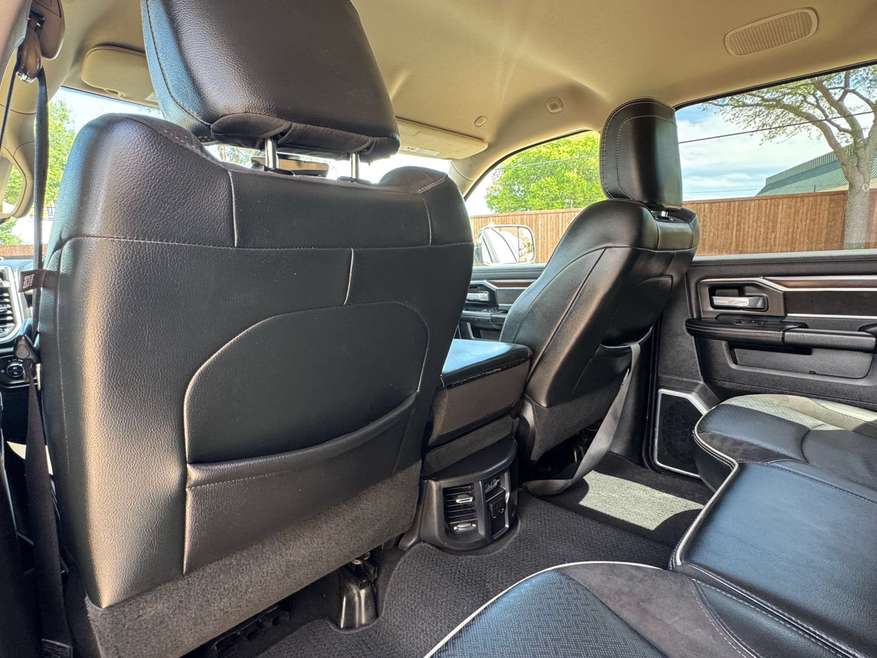 Used 2022 RAM 2500 Laramie AWD/4WD image 22